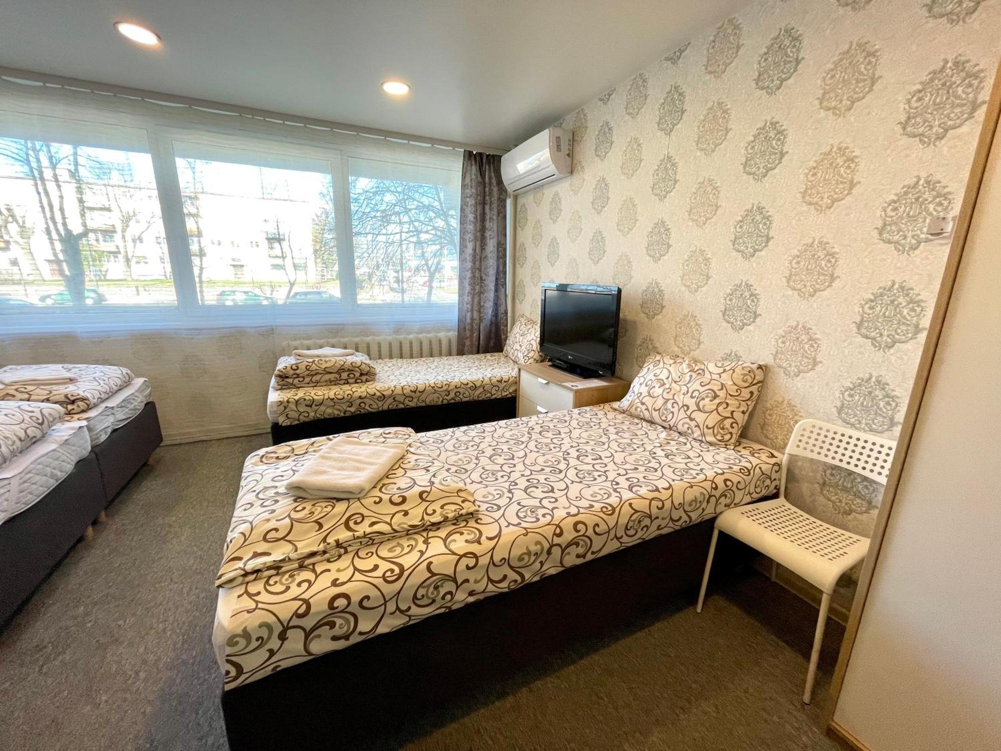 Savan House "Easy Kaunas" Luaran gambar